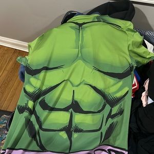 The Hulk Under Armour compressive rashguard. Size 2XL